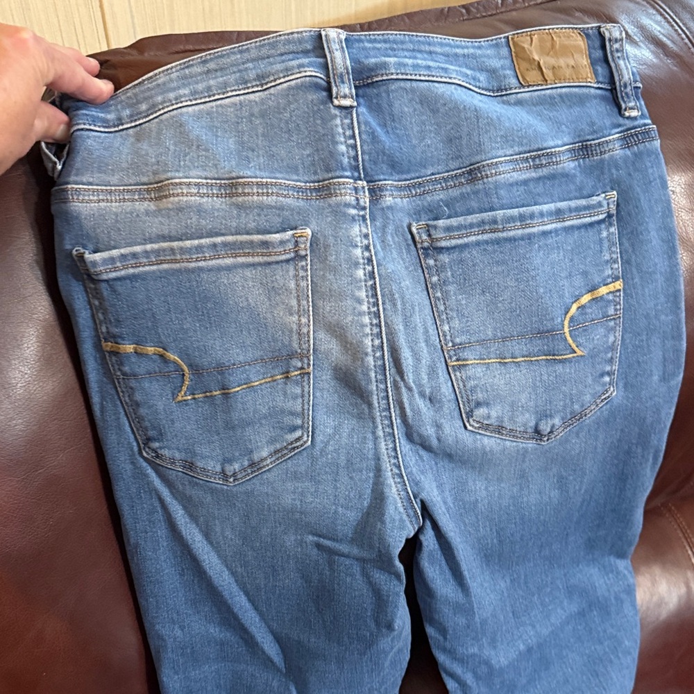 American Eagle Outfitters Light Blue high rise jeggings 6 short - Picture 2 of 9